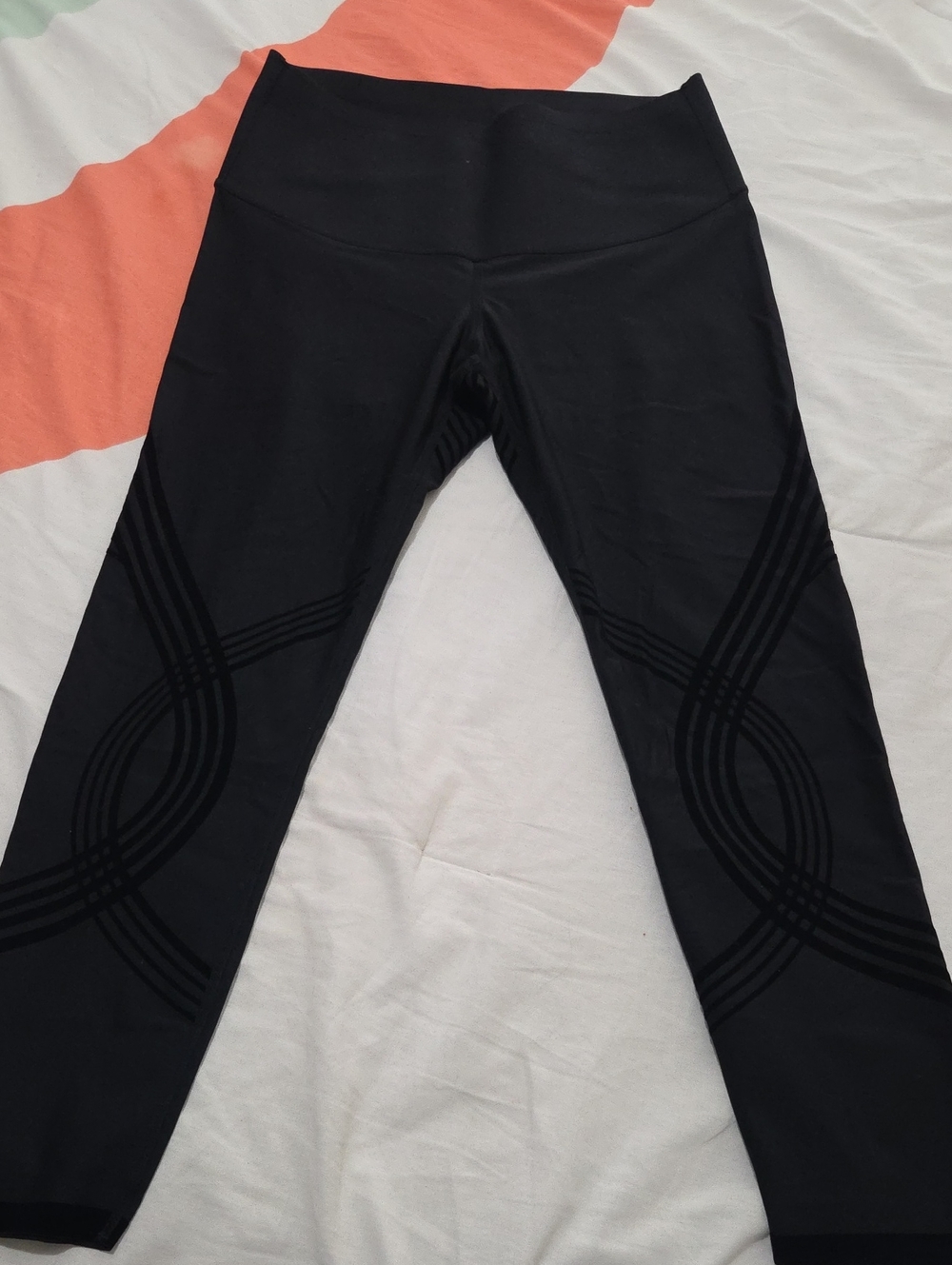 Women Black Athletic Leggings with Subtle Stripe Detail